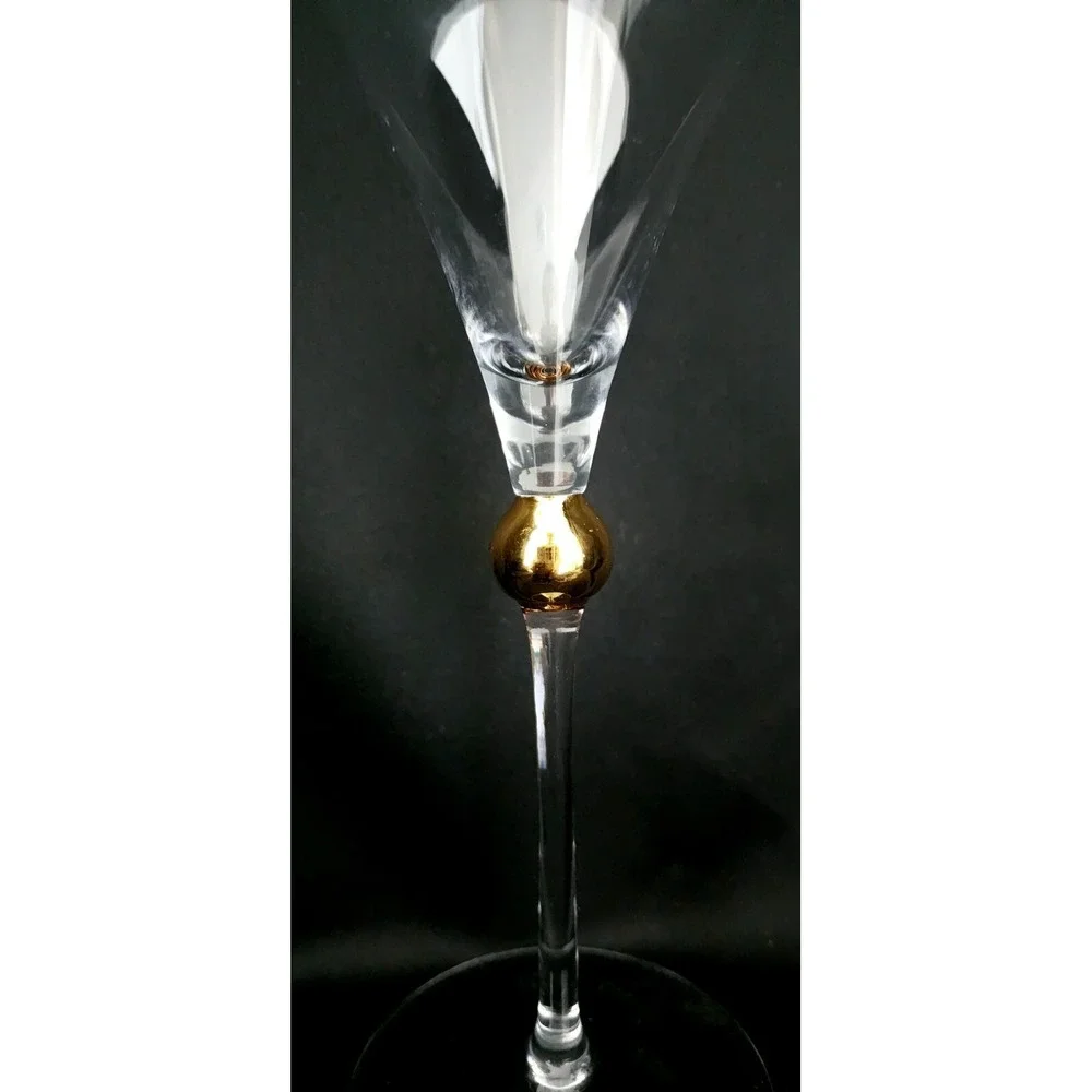 Wedding Bride And Groom Martini Champagne Glasses Gold Bubble Stem